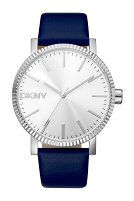 elegant-leather-strap-watch-with-buckle