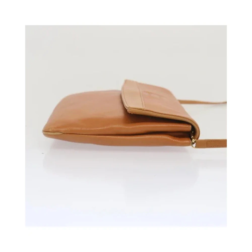 Givenchy Pre-owned Leather shoulder-bags Brown Dames