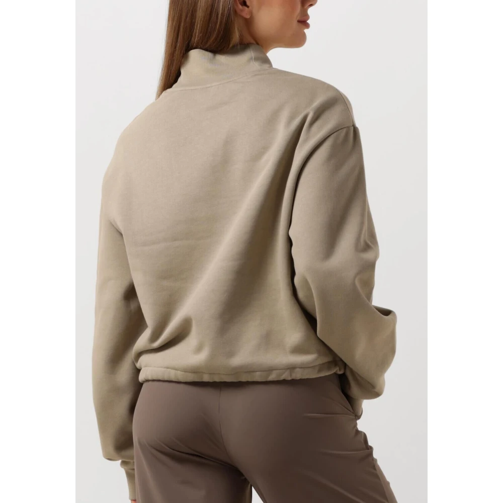 Penn&Ink N.Y Zandkleurige Sweater 111 Stijlvolle Herfst Beige Dames