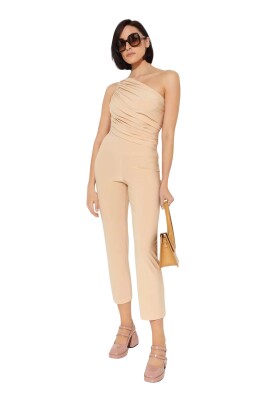 one-shoulder-top