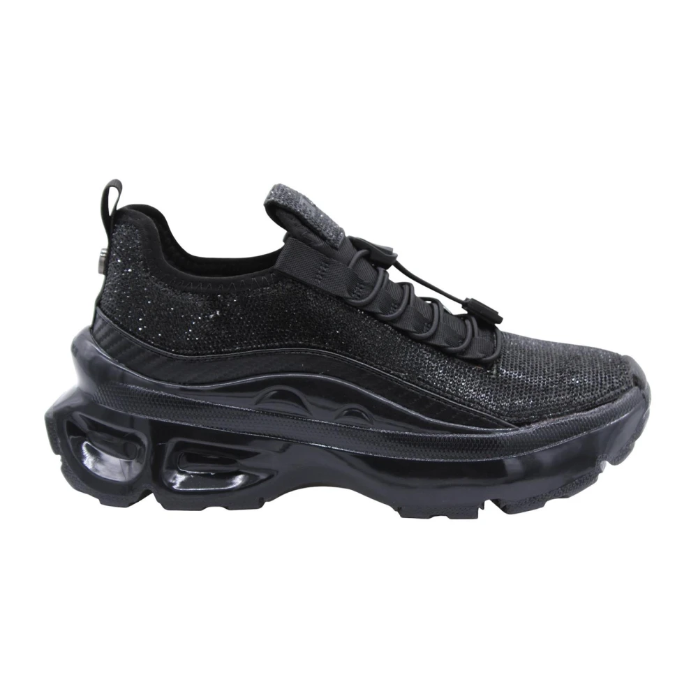 Steve Madden Women's Black Stylish Formentera Sneaker
