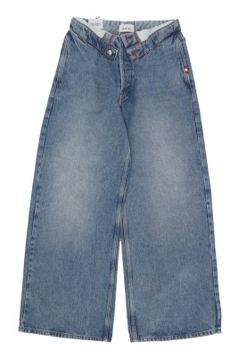 roll-up-denim-jeans