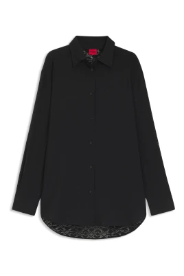 Blus med utbränd mönstereffekt