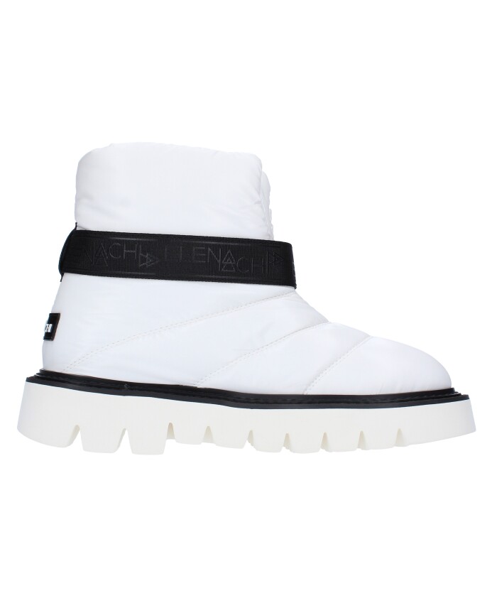 boots-white