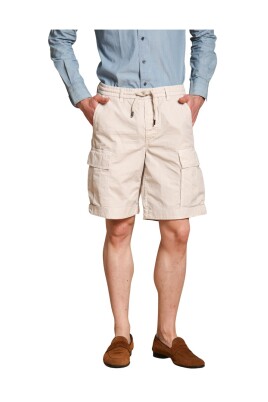 cargo-bermuda-med-militarfickor