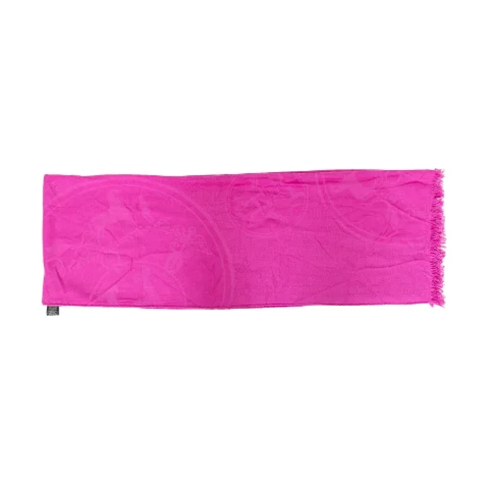 Hermès Vintage Pre-owned Silk scarves Pink Dames