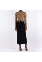 jupe-midi-noire-avec-details