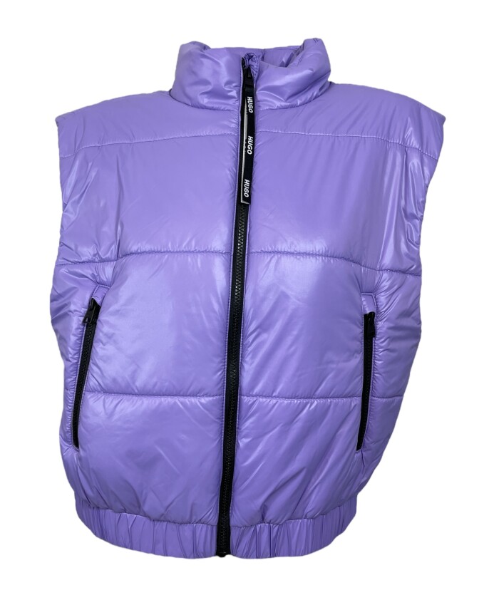 veste-courte-avec-ecusson-logo