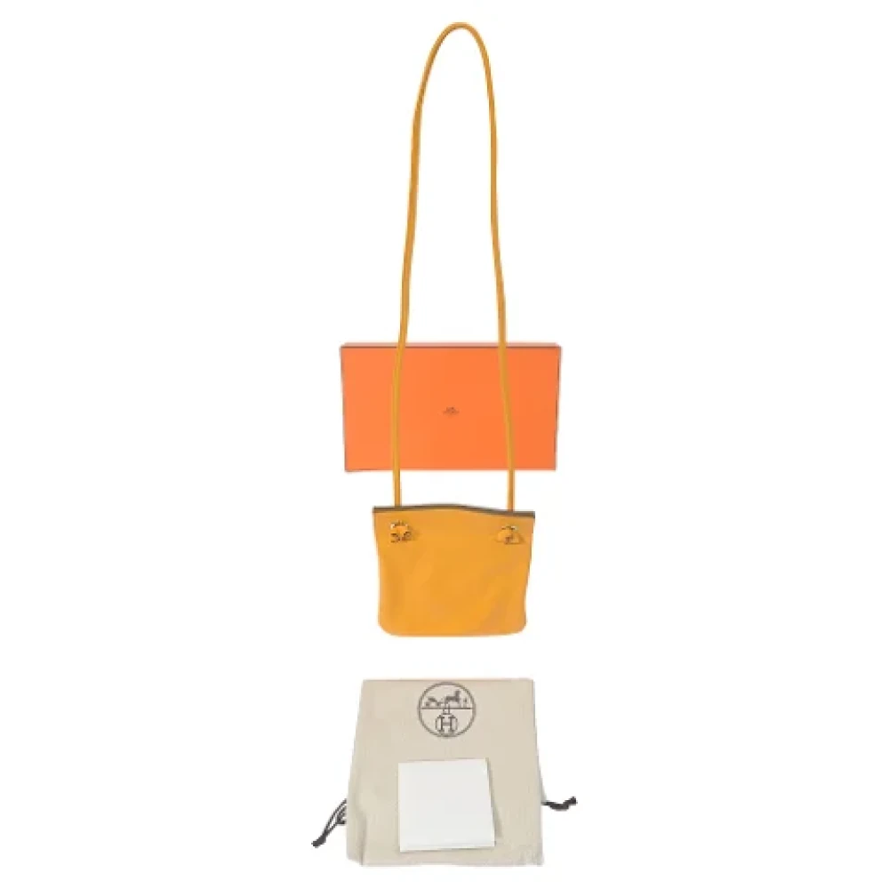 Hermès Vintage Pre-owned Leather shoulder-bags Yellow Dames