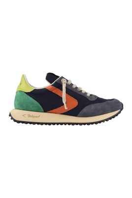 vintage-nylon-sneaker-blue-night