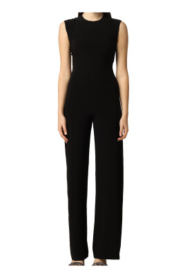 black-trousers