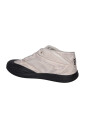 witte-leren-sneakers-stijlvol-model