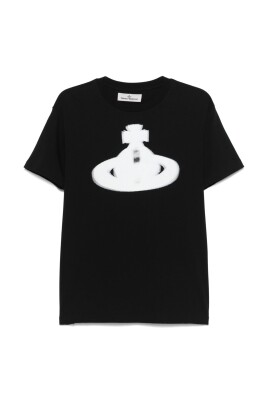 black-crew-neck-t-shirts-and-polos