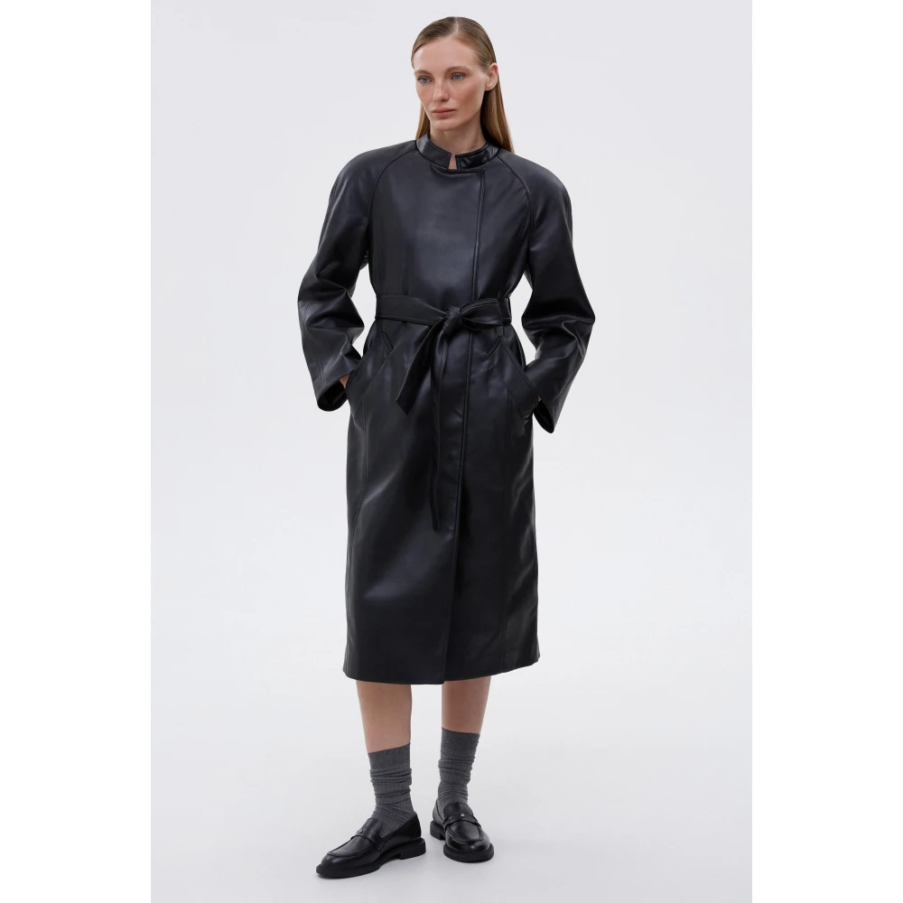 Estro Lange imitatieleren jas voor dames in het zwart Black Dames