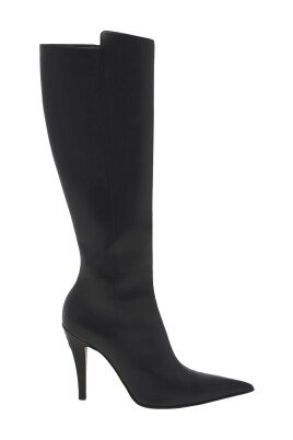 black-leather-woman-shoes