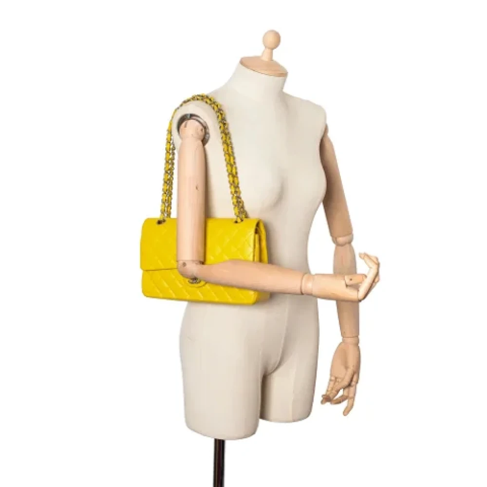 Chanel Vintage Pre-owned Leather chanel-bags Yellow Dames