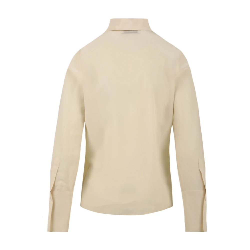 Attic and Barn Crème Shirts voor Stijlvolle Kleding Beige Dames