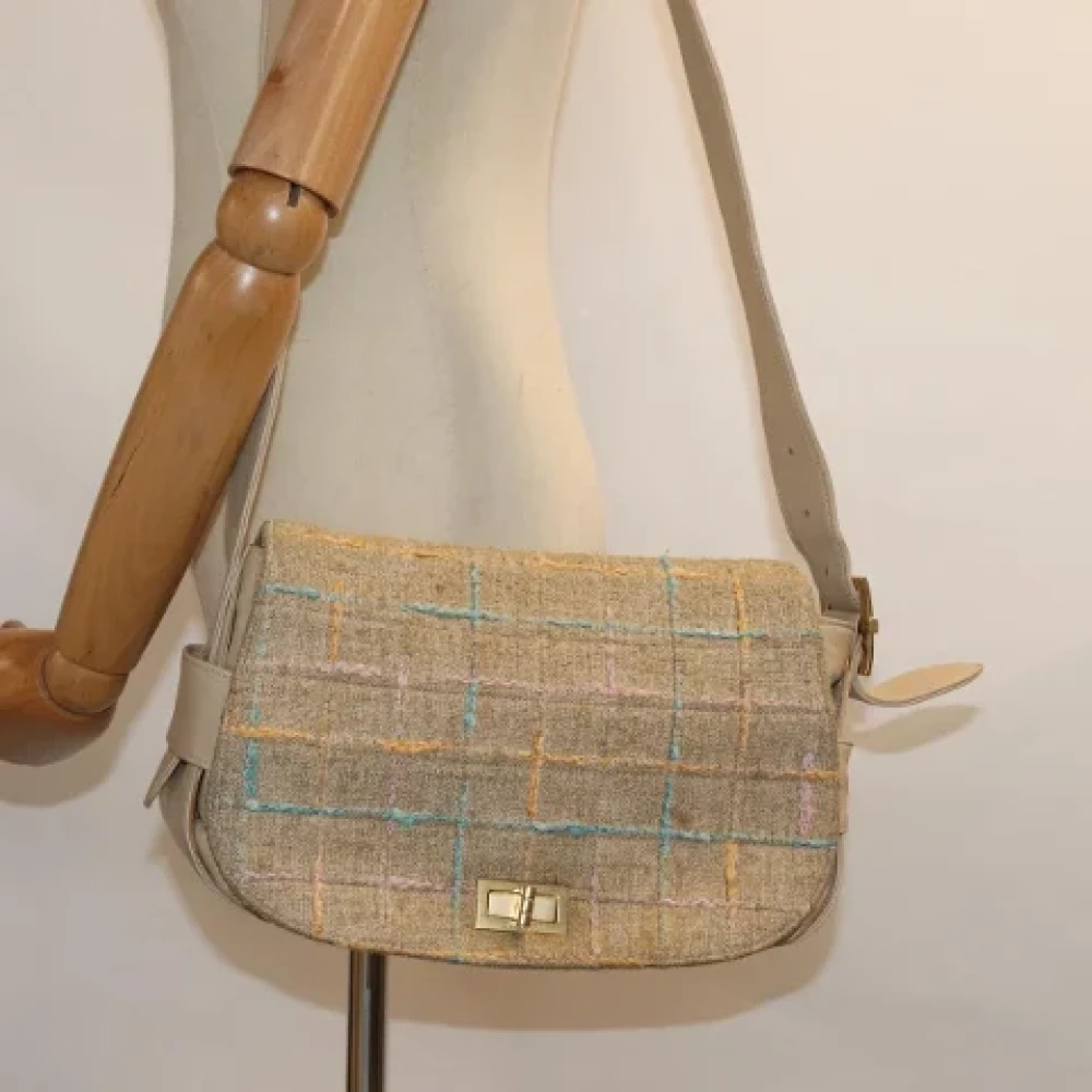 Chanel Vintage Pre-owned Wool chanel-bags Beige Dames