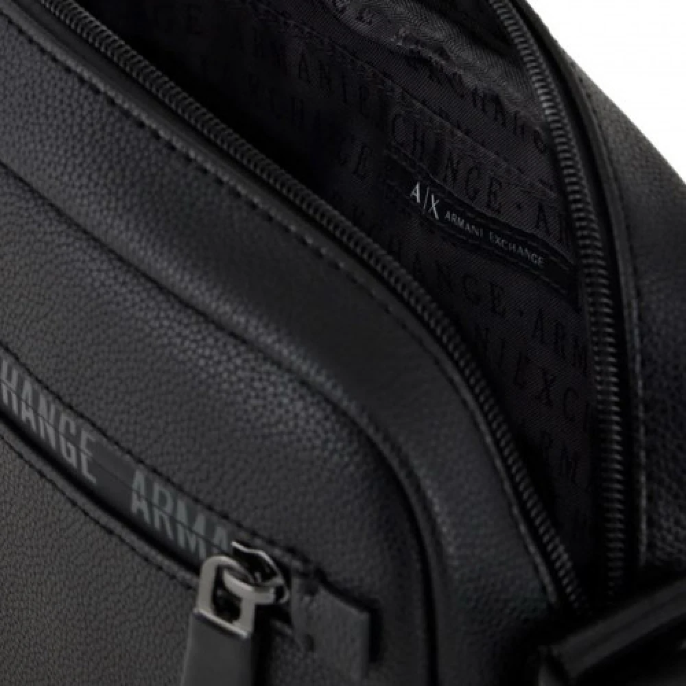 Armani Exchange Stijlvolle Heren Schoudertas Black Heren
