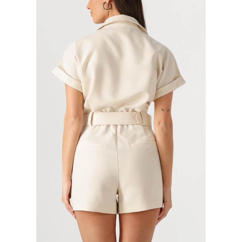 Notre-v Elegante Ecru Jumpsuit voor Vrouwen Beige Dames