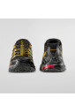 chaussures-de-trail-noir