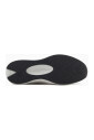 chaussures-style-sportif-avec-details-en-bouclette