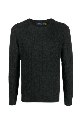 round-neck-knitwear