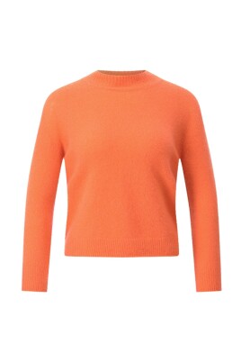 cashmere-knit-sweater