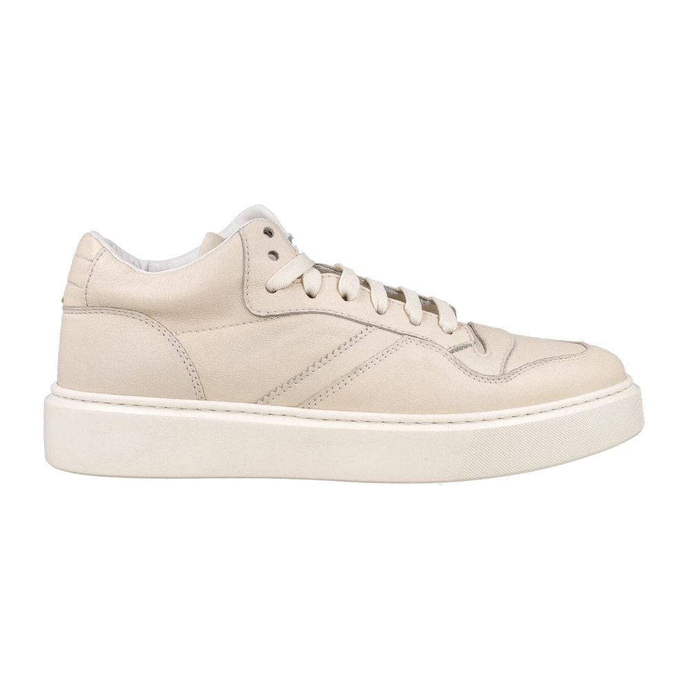 Doucal's Minimalistische Leren Hoge Sneakers Beige Heren