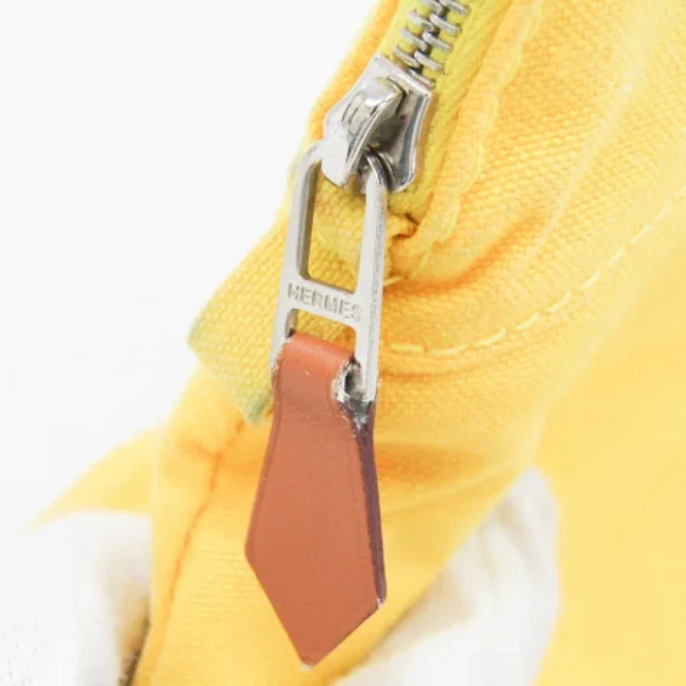 Hermès Vintage Pre-owned Leather pouches Yellow Dames