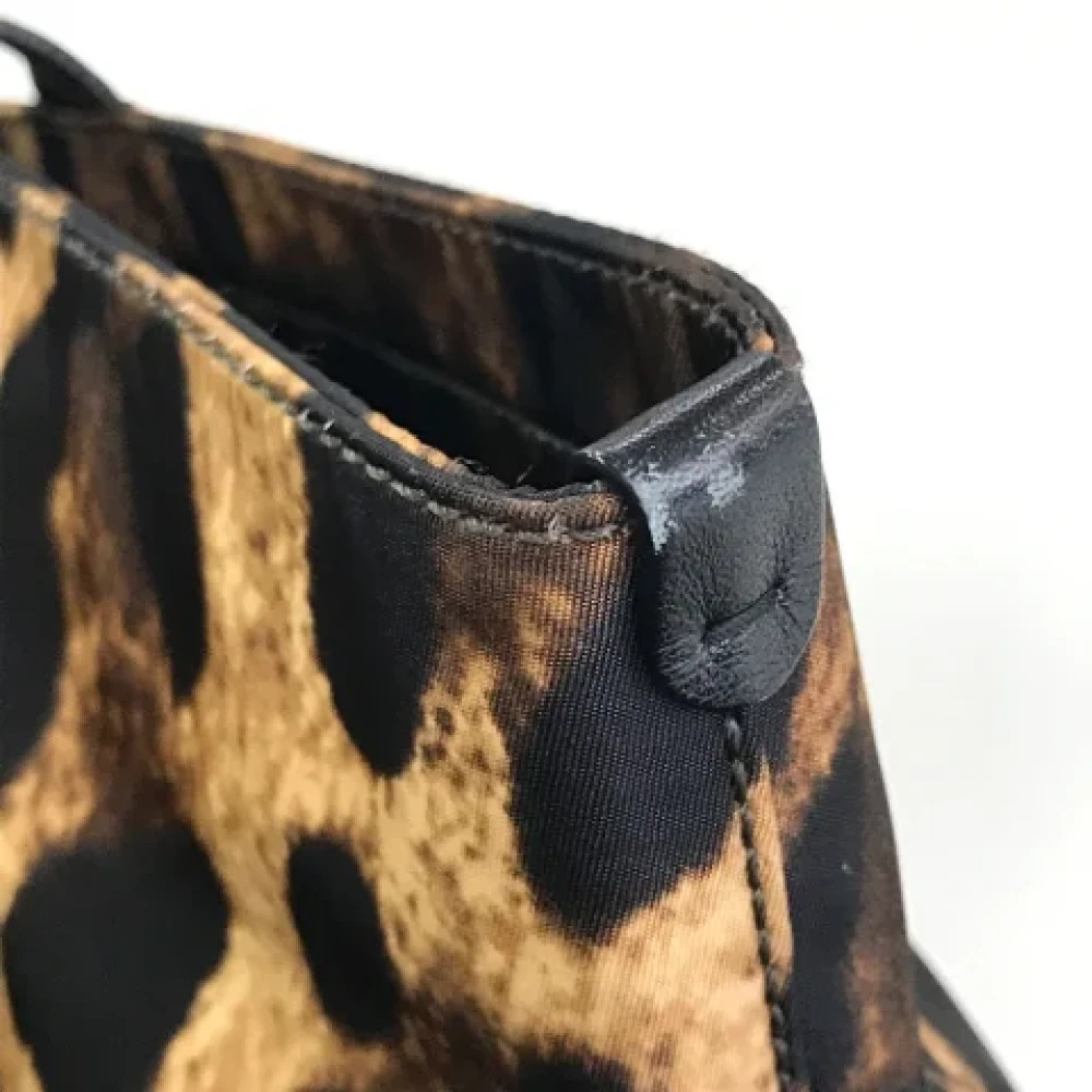 Salvatore Ferragamo Pre-owned Fabric shoulder-bags Brown Dames