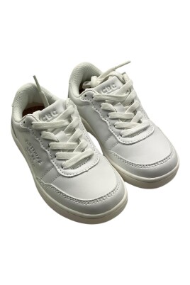 white-girl-sneakers-certified-product