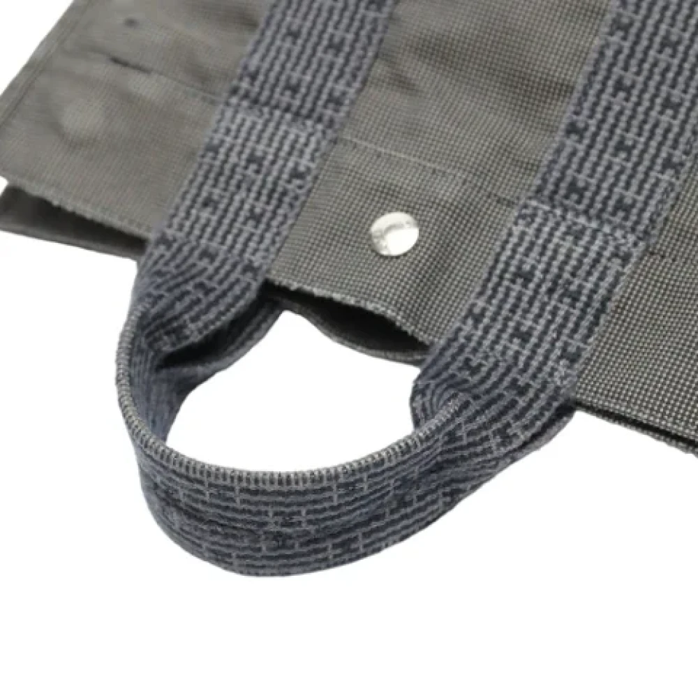 Hermès Vintage Pre-owned Canvas handbags Gray Dames
