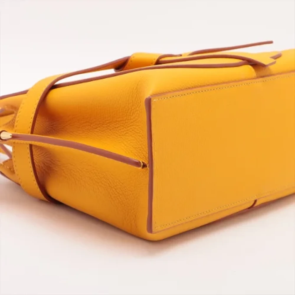 Loewe Pre-owned Leather handbags Yellow Dames