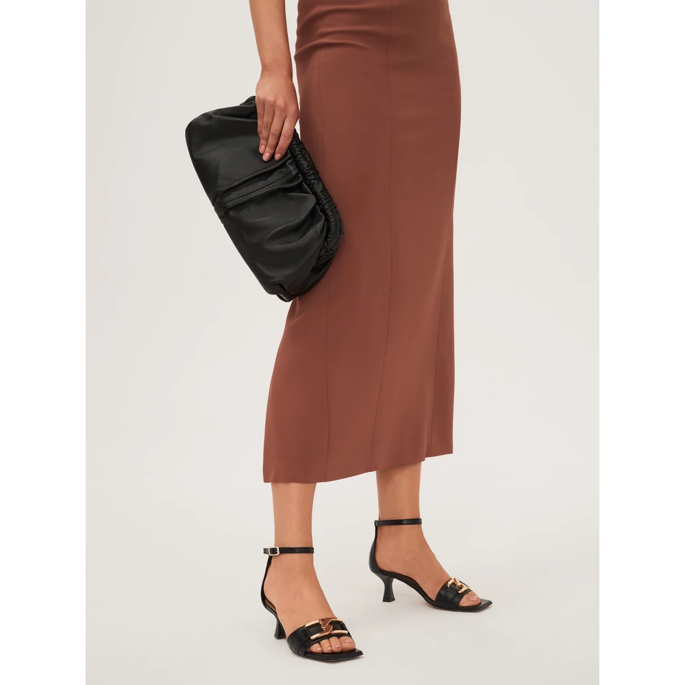 Kazar Zwarte leren tas met zacht volume-effect Black Dames