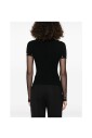 zwarte-sweater-met-dubbele-mouwen-en-goudkleurige-studs