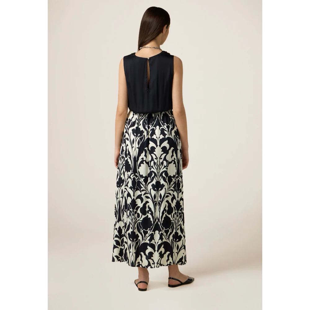 Oltre Mouwloze jurk met lange mouwen en bedrukte rok Multicolor Dames