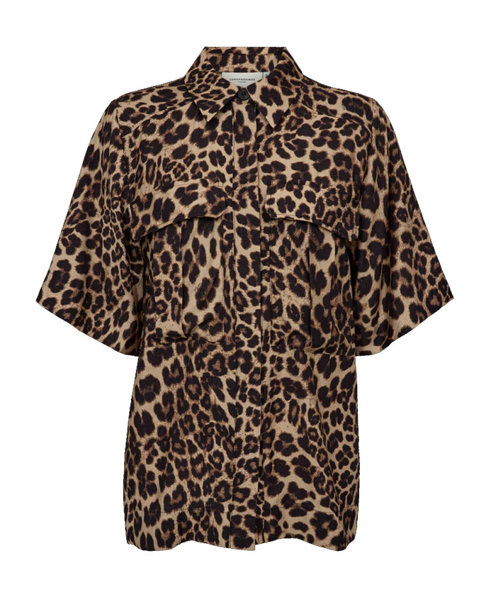 chemisier-a-manches-courtes-imprime-leopard