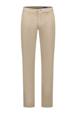 beige-jeans-sann-till-storlek