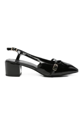 Spetsiga V-skurna Pumps