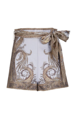 hypnotic-flat-front-short