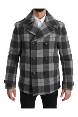 elegant-gray-checkered-double-breasted-coat