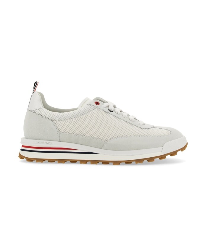 tech-runner-sneaker