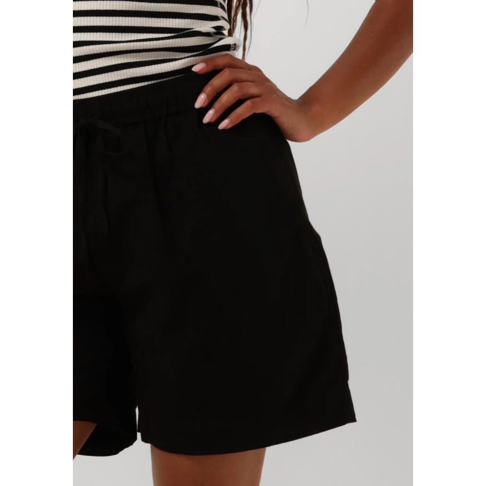 NEO NOIR Zwarte Linnen Shorts voor Zomerse Dagen Black Dames