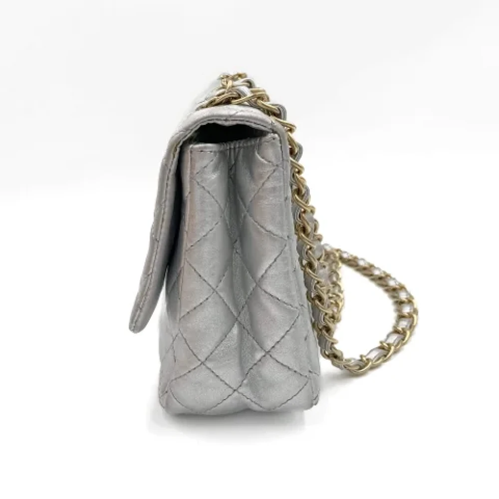 Chanel Vintage Pre-owned Leather chanel-bags Gray Dames