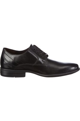 chaussure-elegante-a-lacets-et-confortable