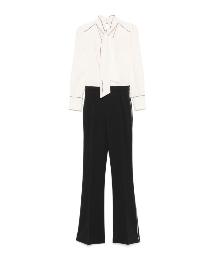 elegant-combinaison-avec-echarpe-attachee