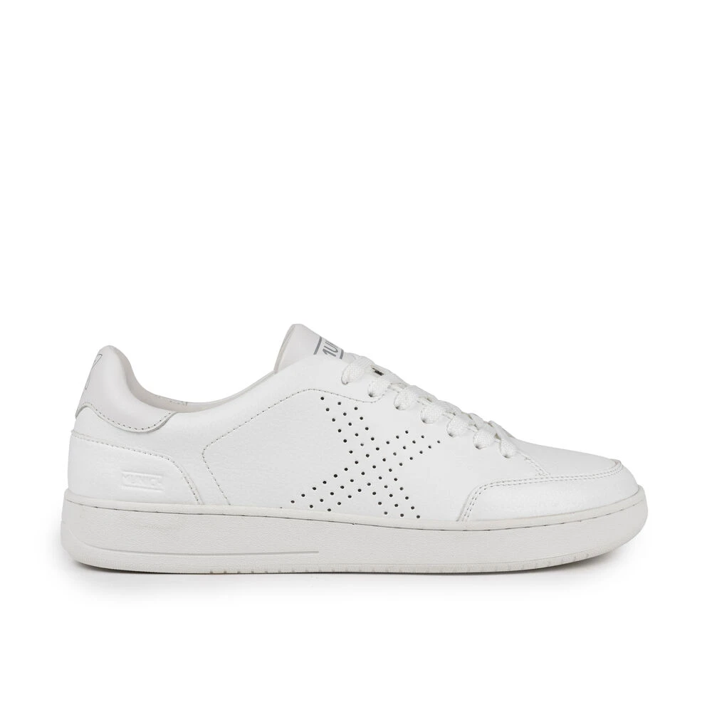 Munich - Shoes > Sneakers - White - Munich - Modalova