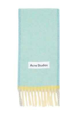 echarpe-en-mohair-et-laine-bleu-clair