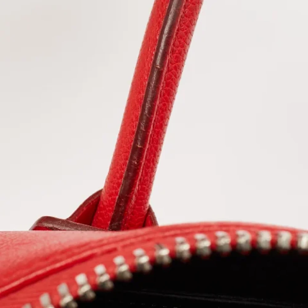 Givenchy Pre-owned Leather handbags Red Dames